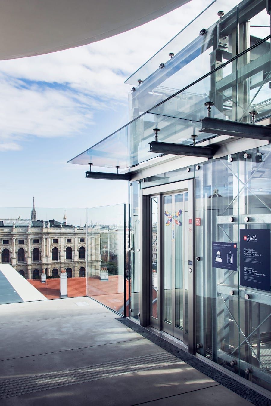 Libelle Museumsquatier Wien